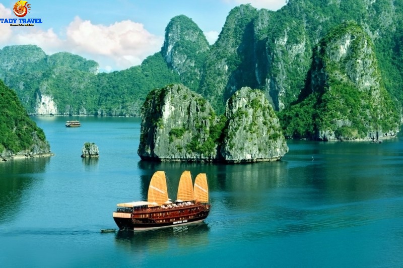 top-14-beautiful-destinations-you-should-visit-in-vietnam2