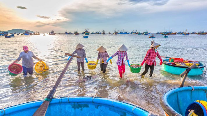 top-8-amazing-beaches-in-vietnam1